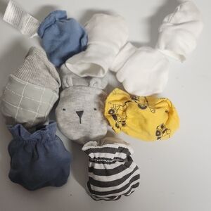 Kids' Colorful Mittens Set